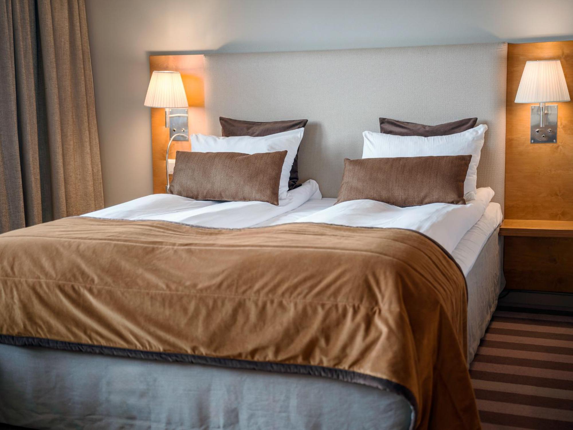 Quality Hotel סרפסבורג מראה חיצוני תמונה