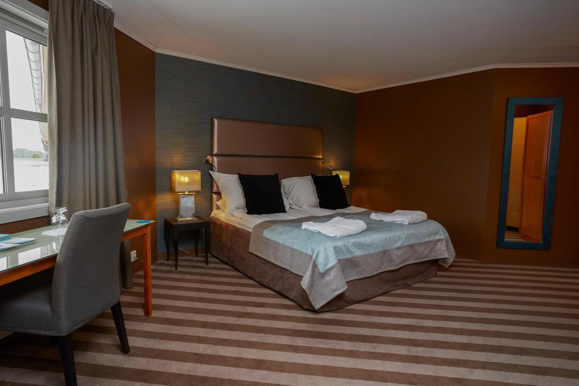 Quality Hotel סרפסבורג מראה חיצוני תמונה